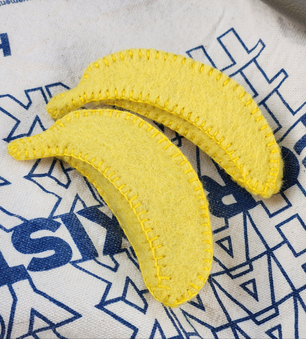 felt fruit banana single